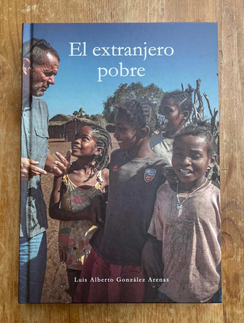 El extranjero pobre