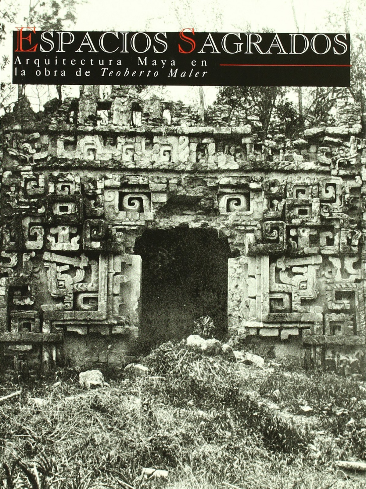 Espacios sagrados: Arquitectura maya en la obra de Teoberto