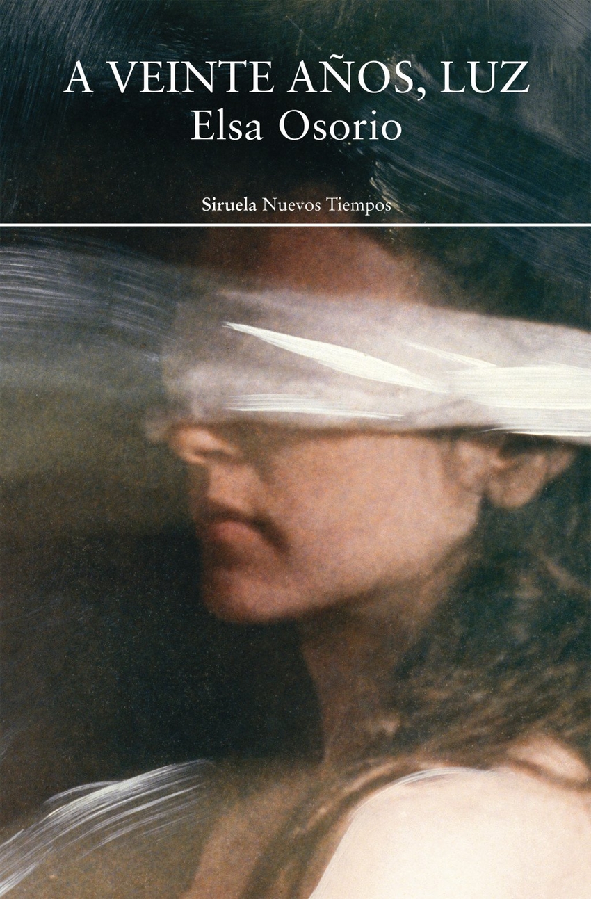 A VEINTE A�OS, LUZ
