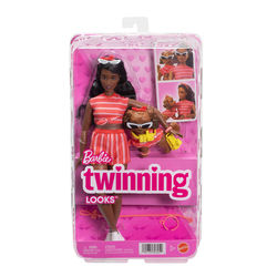 Mua±Eca Twinning Looks Barbie Brookling