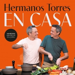 Hermanos Torres en casa