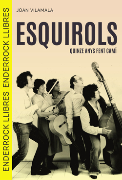 Esquirols fent cami